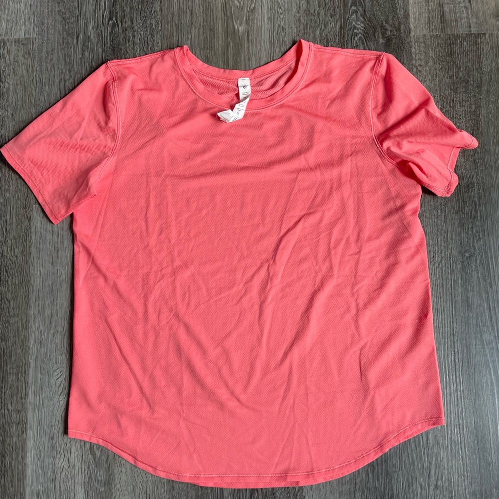 Lululemon Coral T-Shirt